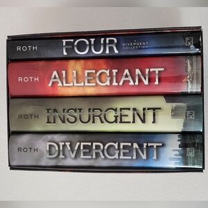 Divergent Box Set